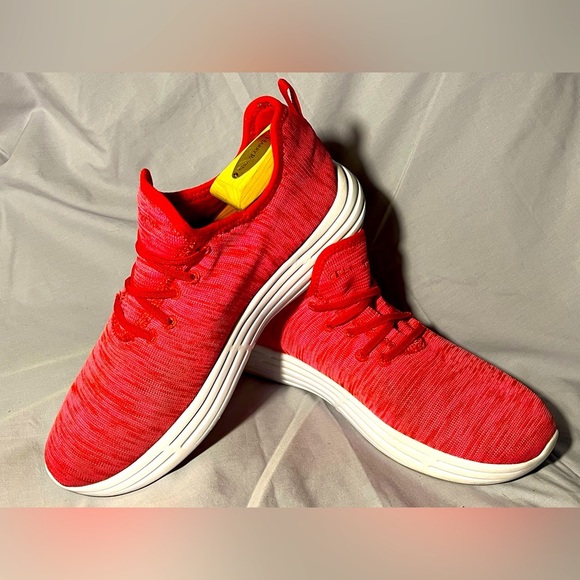 pink Champion running shoes size 10 like new - Picture 1 of 2